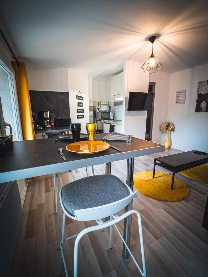 Le P'Tit Jeanne D'Arc Logements Insolites ナンシー エクステリア 写真